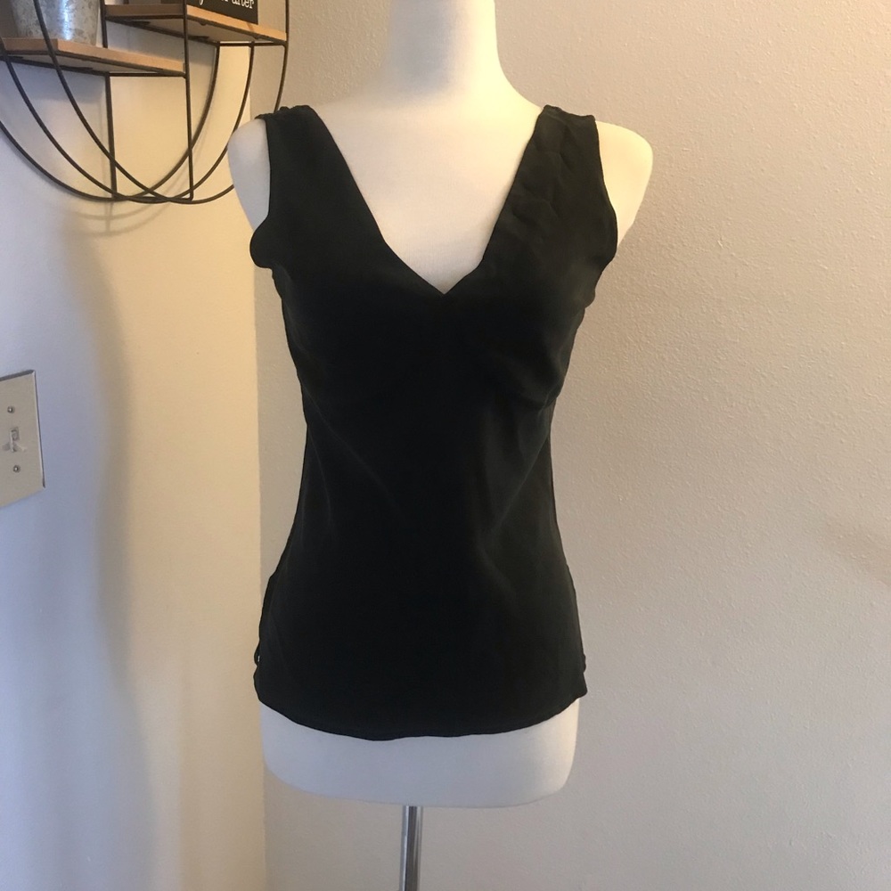 ISDA & Co Sleeveless Blouse